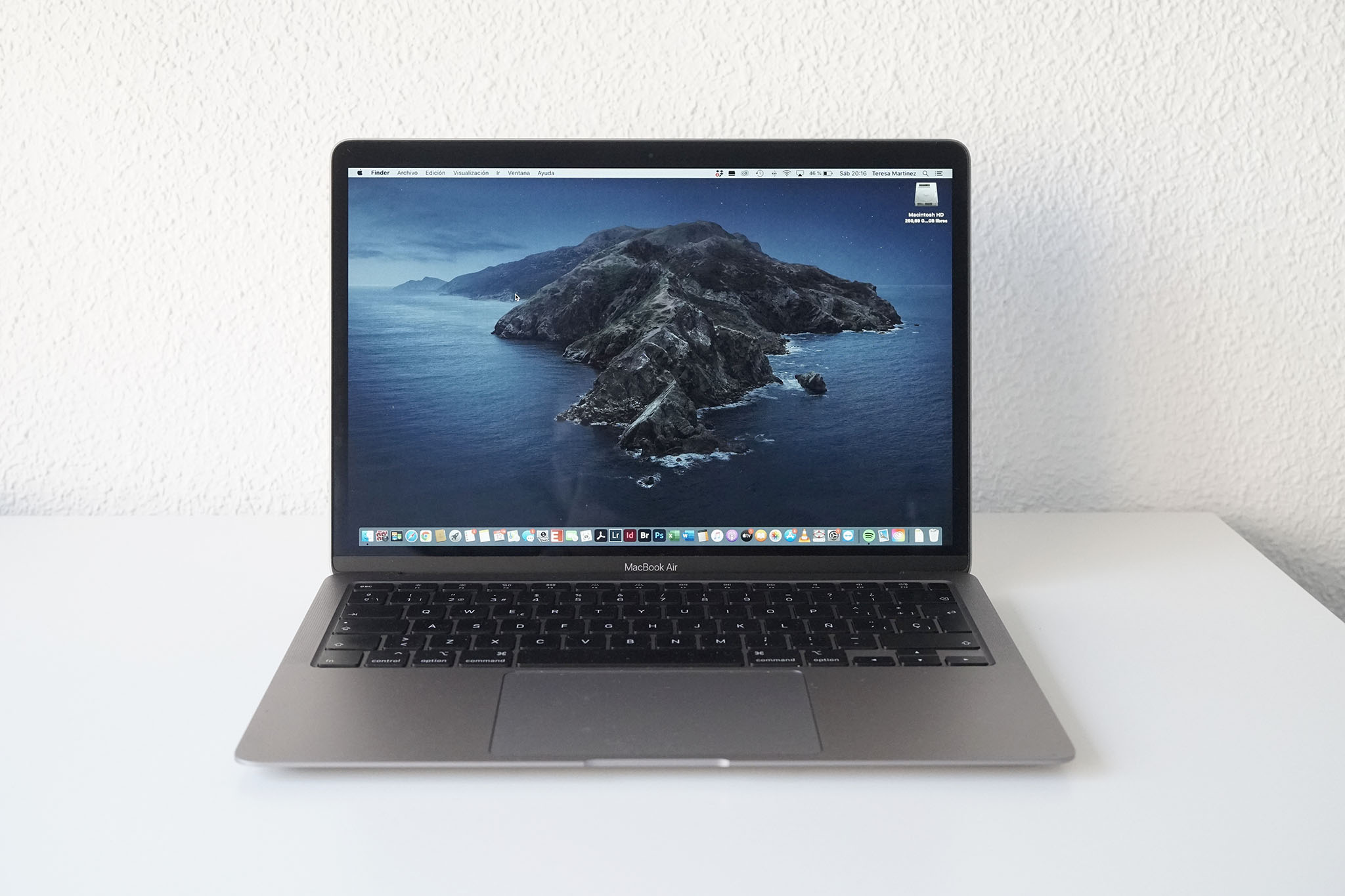 venta macbook air retina 13 pulgadas 2020 i7 a 12 ghz 256gb ssd 16gb