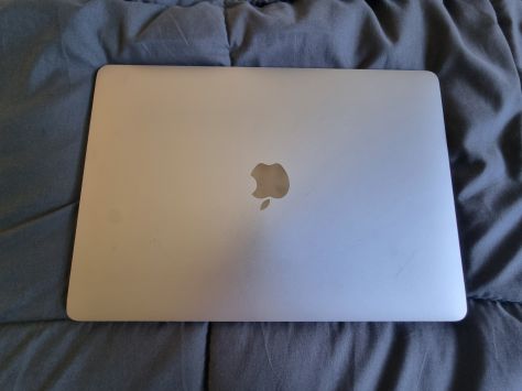 vender-mac-macbook-pro-apple-segunda-mano-20240622114402-11