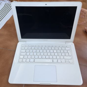 vender-mac-vintage-macbook-apple-segunda-mano-998520240811111659-1