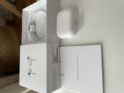 vender-music-airpods-de-seguna-mano-auriculares-apple-apple-segunda-mano-20240925160200-12